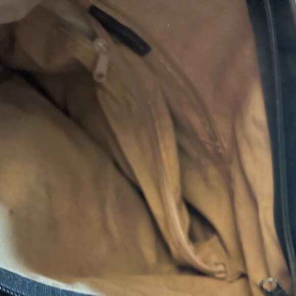 VINTAGE black crossbody leather bag gold hardware - Picture 5 of 11